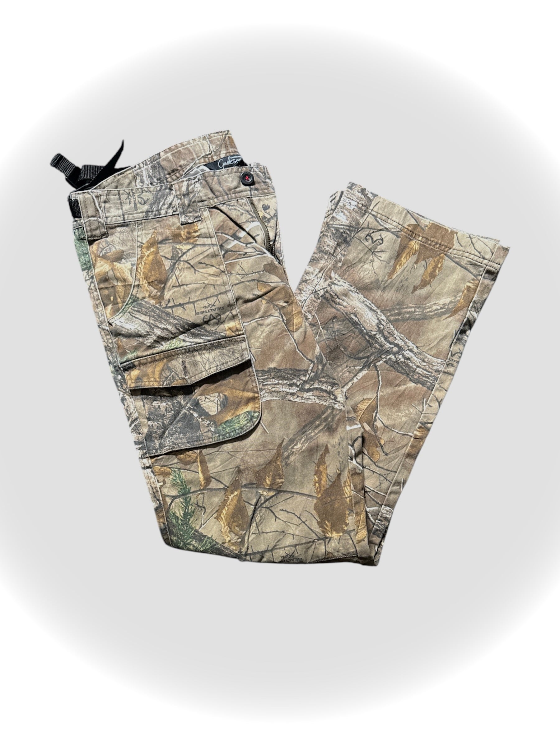 Vintage RealTree Camo Pants – Classic Hunting Trousers, Rugged Outdoor Utility