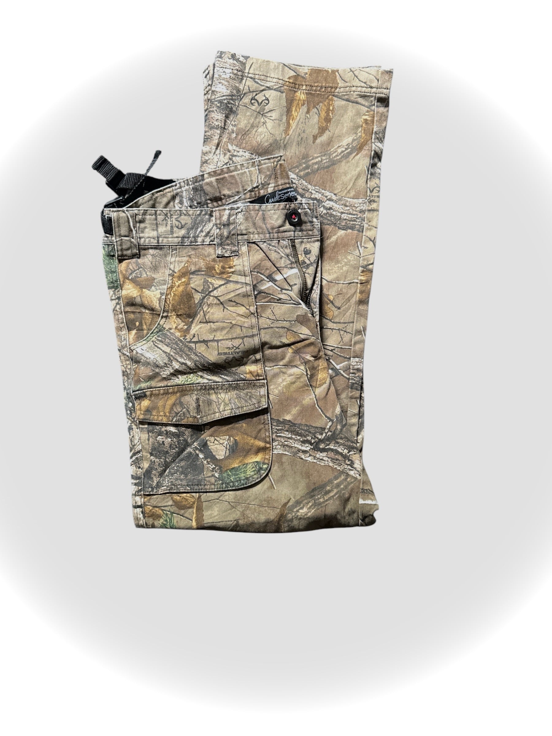 Vintage RealTree Camo Pants – Classic Hunting Trousers, Rugged Outdoor Utility